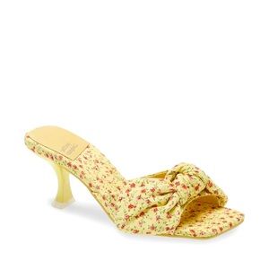 ISO Jeffrey Campbell Mr Big Bow FLORAL size 9 **PLS SHARE** 💕💕